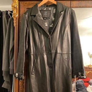 Miss Top Gun black leather coat